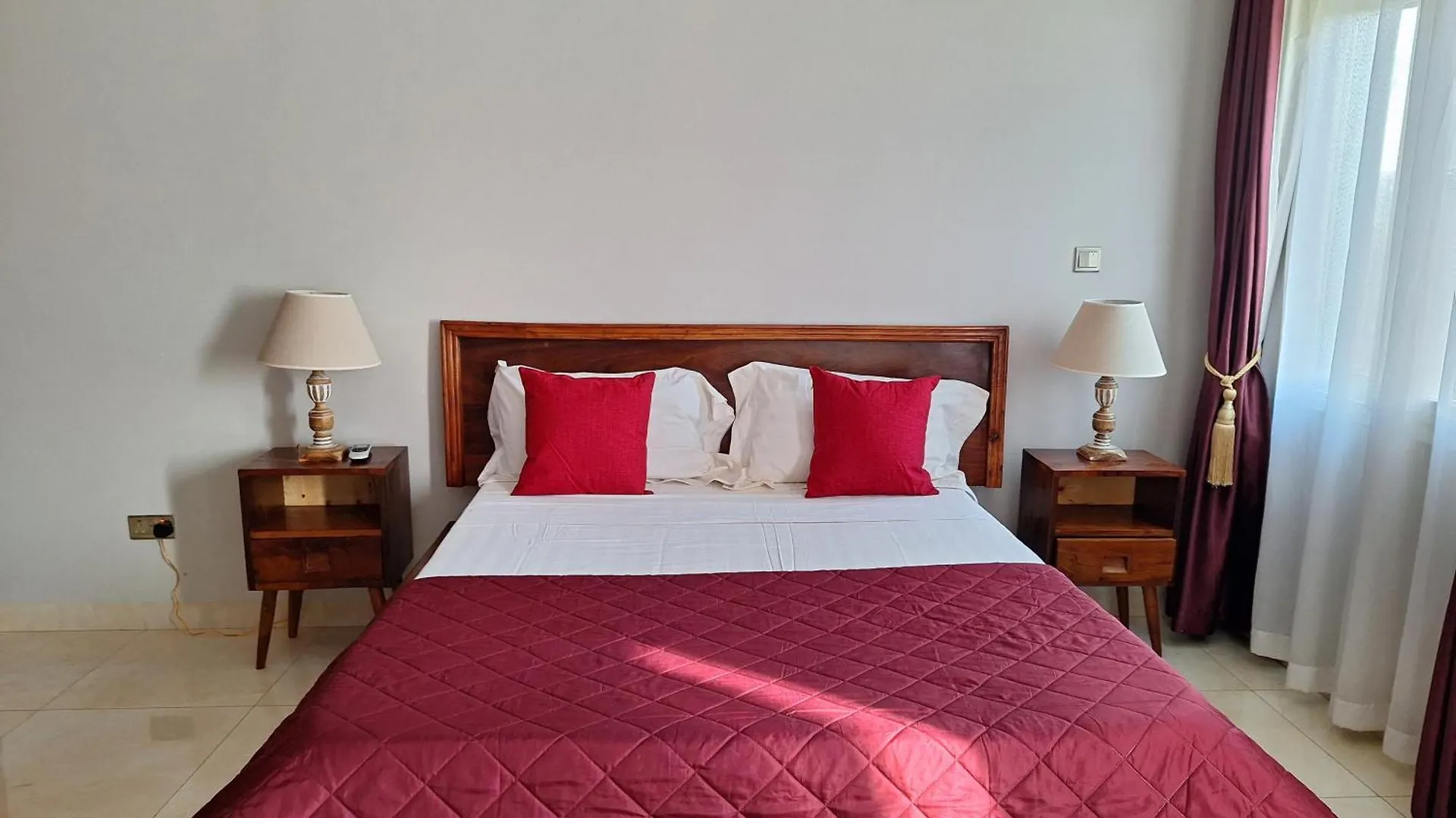 Homestay Windsor Family Home Apartments Kampala