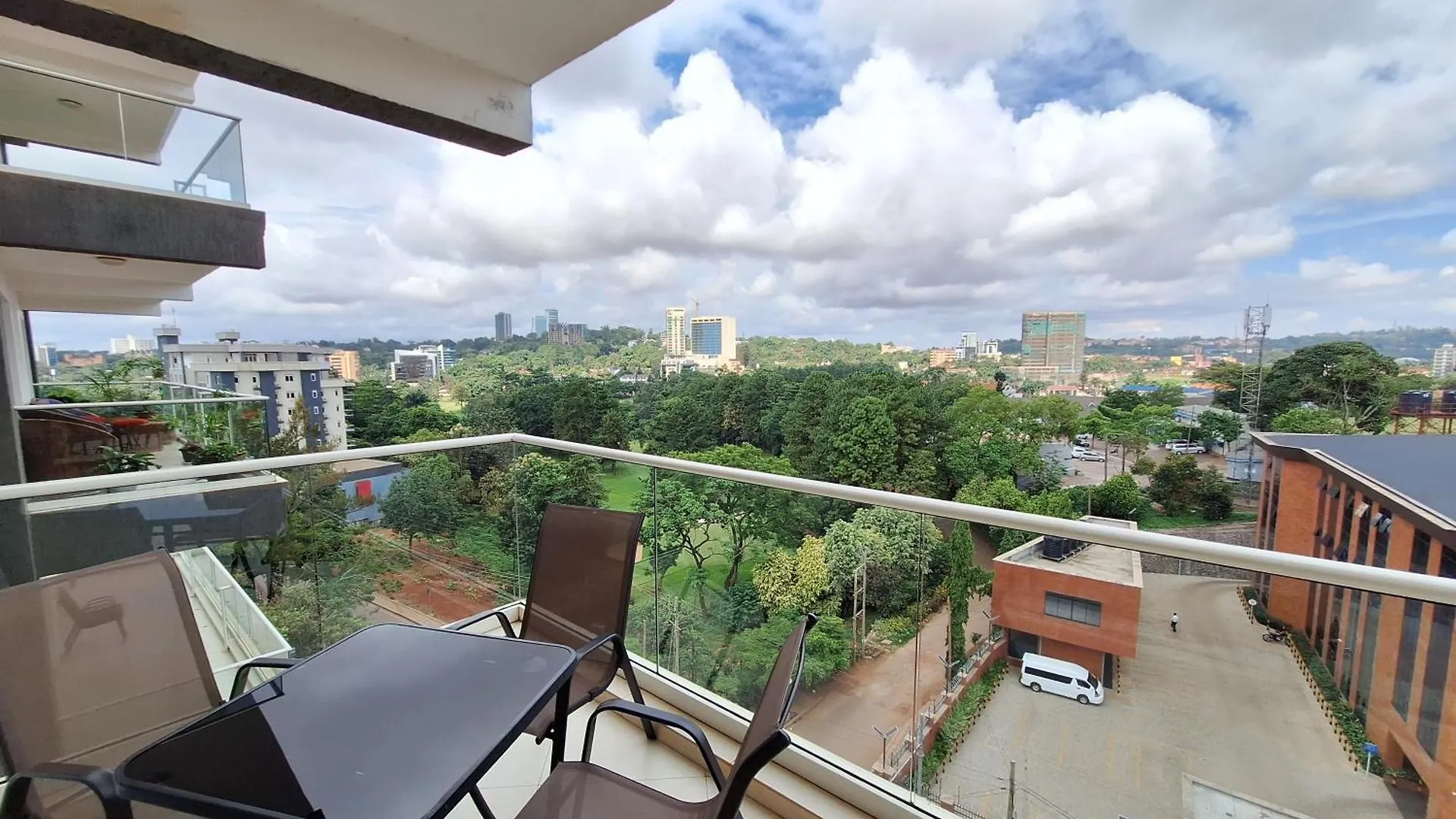 Windsor Family Home Apartments Kampala Homestay