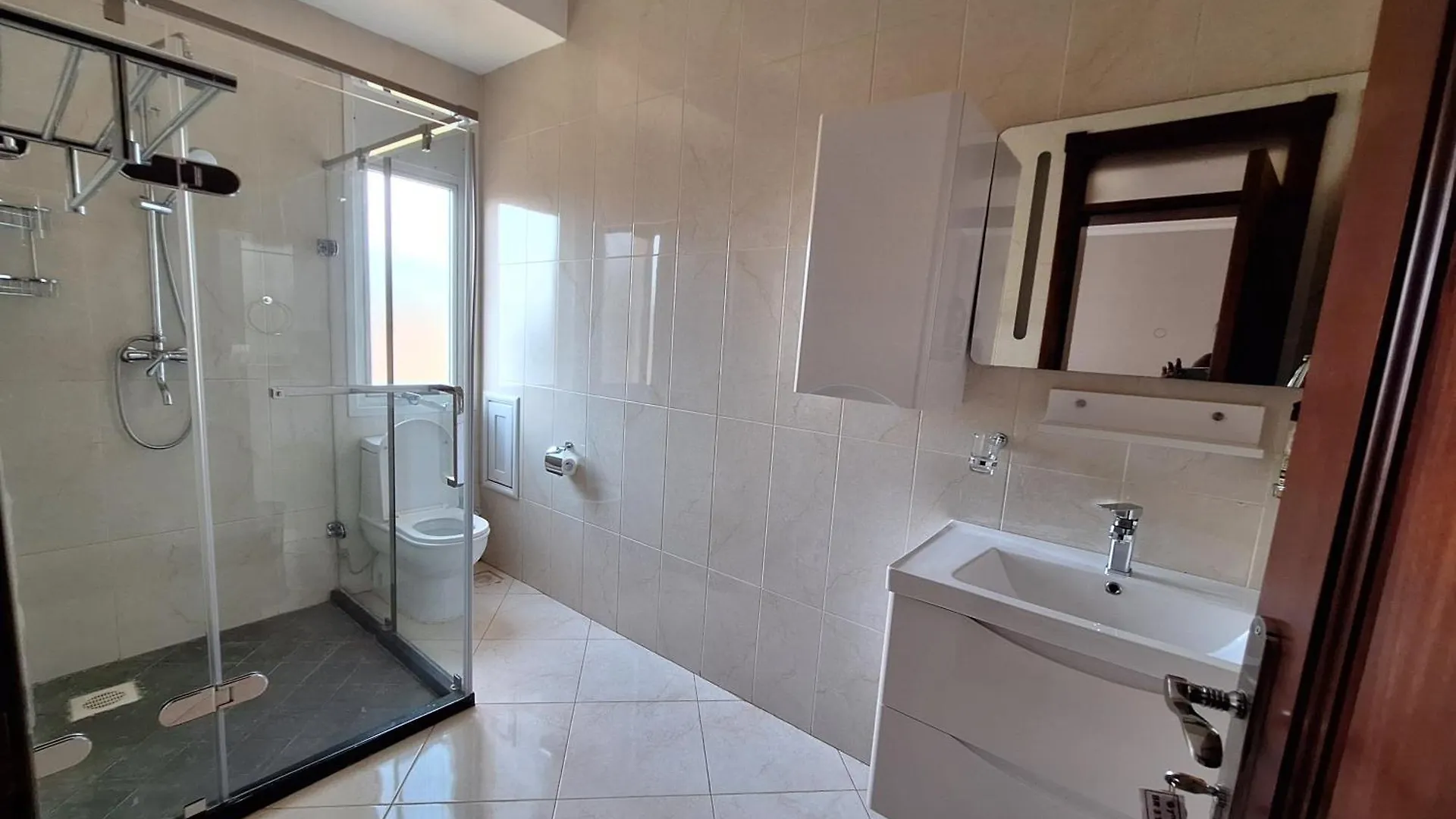 Homestay Windsor Family Home Apartments Kampala Uganda